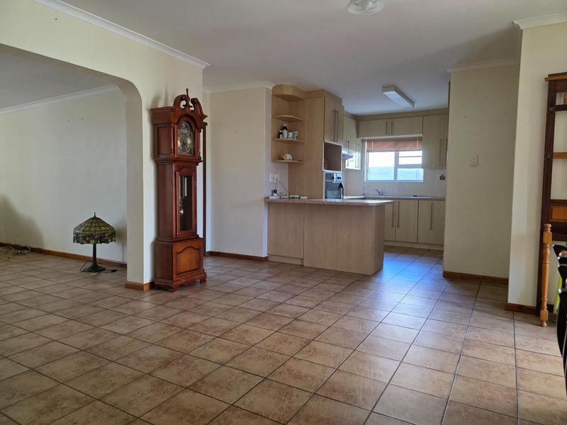 3 Bedroom Property for Sale in Franskraal Western Cape